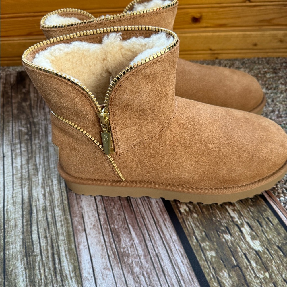 Ugg Florence Mini Boot - image 2